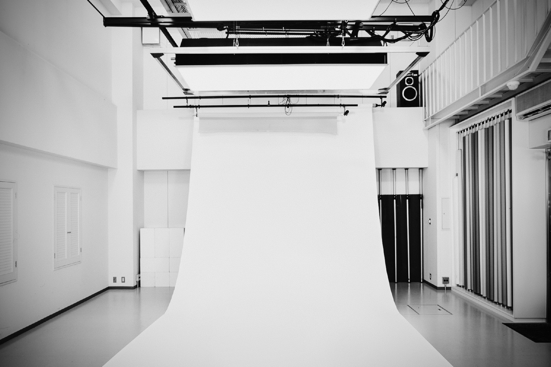 STUDIO